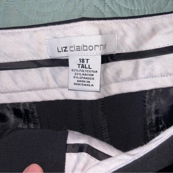 Liz Claiborne Black Dress Pants - Picture 6 of 7